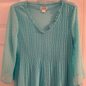 ALLISON TAYLOR BUTTERLY SLEEVE TOP SIZE L